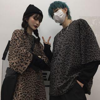 Mock Two Piece Leopard Long-sleeve T-shirt