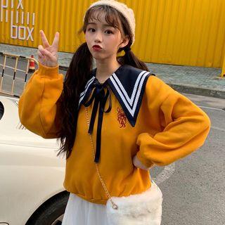 Mock Two-piece Embroidered Wide Collar Sweatshirt