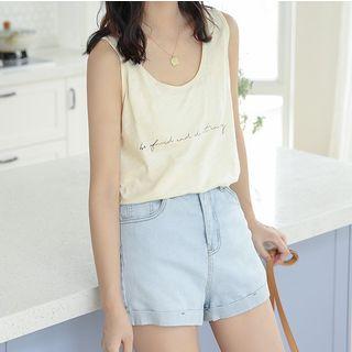 Lettering U-neck Tank Top