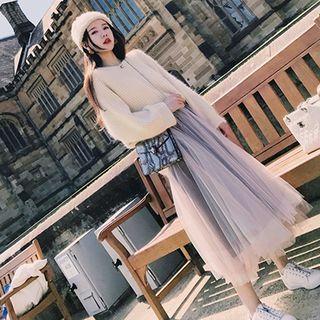 V-neck Sweater / Mesh A-line Midi Skirt / Set
