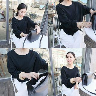 Long-sleeve Drop-shoulder Slit-front T-shirt