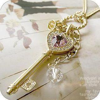 Key Rhinestone Pendant Alloy Necklace