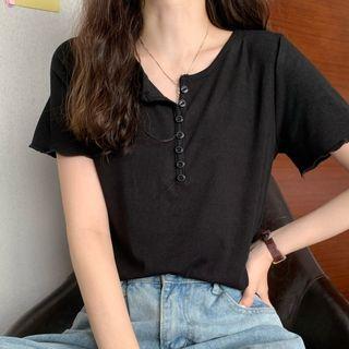 Short-sleeve Henley Collared T-shirt