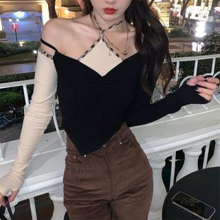 Mock Two-piece Asymmetrical Cold-shoulder Plaid T-shirt Black & White - One Size