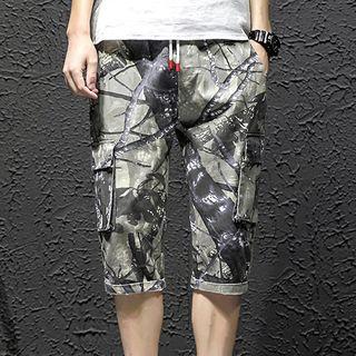 Camouflage Cropped Cargo Pants