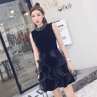 Sleeveless Ruffle Trim Dress