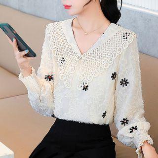 Long-sleeve Floral V-neck Lace Blouse