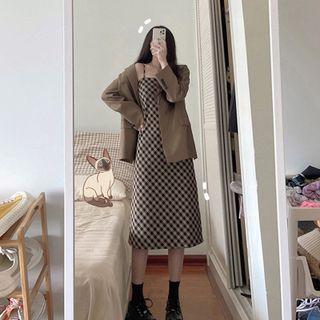 Single-breasted Blazer / Spaghetti Strap Check Midi A-line Dress