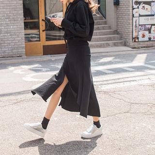 Set: Hooded Top + Slit-front Ruffle-hem Skirt