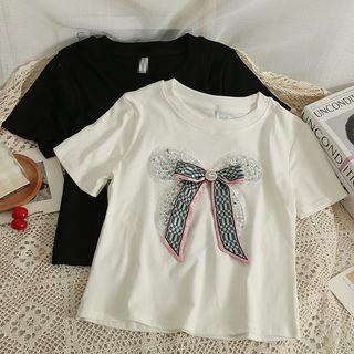 Details Ribbon-accent Crop T-shirt