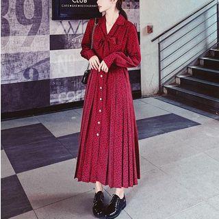 Dotted Long-sleeve Pleated Maxi Dress