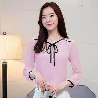 Contrast Trim 3/4-sleeve Blouse