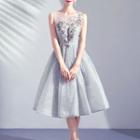 Floral Appliqued Sleeveless Midi Prom Dress