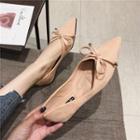 Pointed Bow Detail Flats