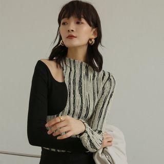 Striped Panel Cold-shoulder Long-sleeve Top