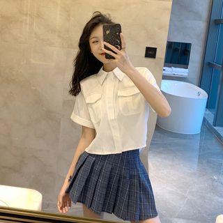 Short-sleeved Crop Shirt / Pleated Plaid Mini Skirt
