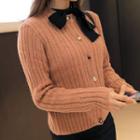 Detachable-brooch Rib-knit Cardigan