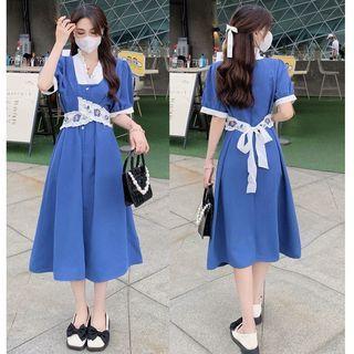 Short-sleeve Frilled Embroidered Midi Dress Blue - One Size