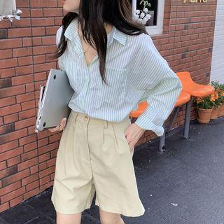 Striped Shirt / High Waist Wide Leg Shorts