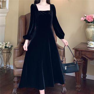 Long-sleeve Square Neck A-line Midi Velvet Dress
