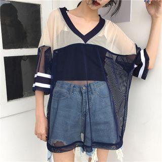 Color Panel Striped 3/4 Sleeve V-neck T-shirt