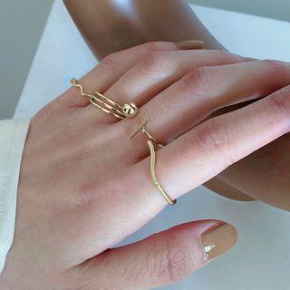 Set Of 4: Alloy Ring (assorted Designs) E582 - Set Of 4 - Gold - One Size