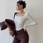 Long-sleeve Scoop-neck Fitted Crop Top