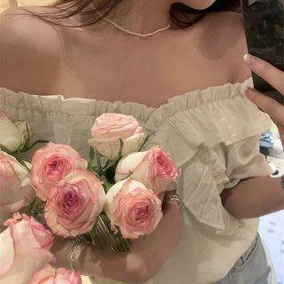 V-neck Ruffled Shirt