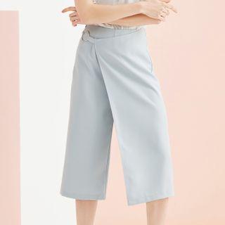 Metal-accent Wide-leg Capri Pants