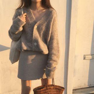 Set: V-neck Buttoned Cardigan + Mini Fitted Skirt