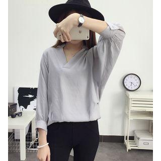 Linen 3/4 Sleeve V-neck Blouse