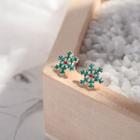 Christmas Snowflake Earring R588 - Red Bead - Green - One Size