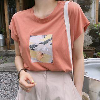 Cap-sleeve Graphic Print T-shirt