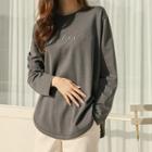 Letter-embroidered Round-hem T-shirt