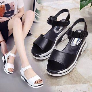 Ankle Platform Sneaker