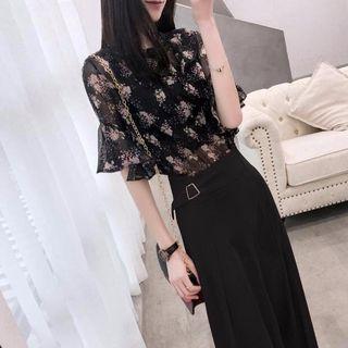 Set: Short-sleeve Floral Top + Cropped Wide-leg Pants