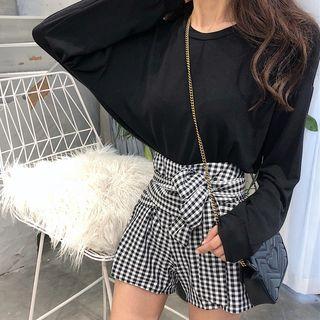 Long-sleeve T-shirt / Gingham Wide-leg Shorts