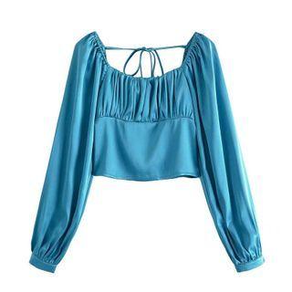 Long-sleeve Square-neck Satin Crop Top