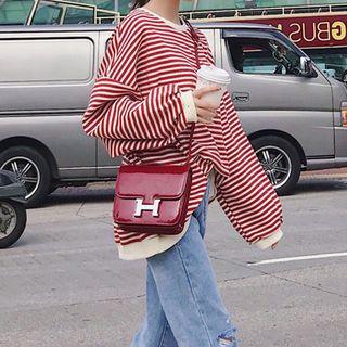 Striped Pullover / Ripped Straight-cut Jeans / Set