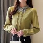 Long-sleeve Flower Collar Blouse
