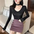 Plain Halter V-neck Long-sleeve Slim-fit Top
