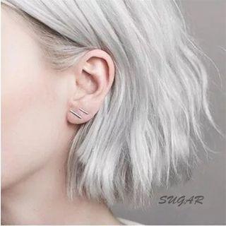 Metallic Bar Stud Earring