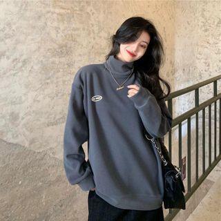 Long-sleeve Mock-neck Patch Sweatshirt