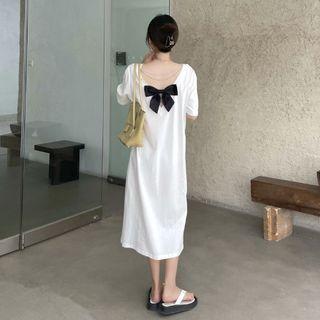 Short-sleeve Open-back Slit Midi T-shirt Dress