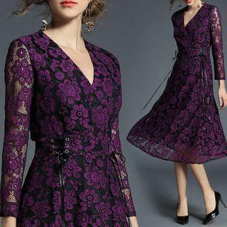 V-neck Lace 3/4-sleeve Midi A-line Dress