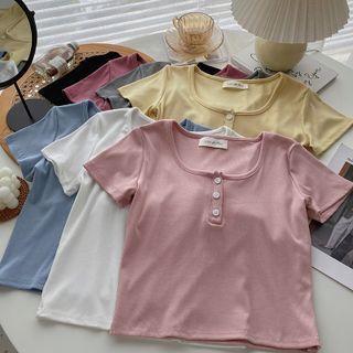 Short-sleeve Henely Top