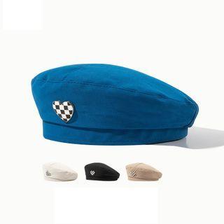 Heart Checker Badge Beret Hat