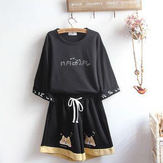 Elbow-sleeve Cartoon Print T-shirt / Sweatshorts / Set