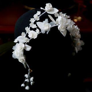 Set: Flower Headband + Clip-on Earring 1 Pc - Headband - White - One Size / 1 Pair - Clip-on Earrings - White - One Size