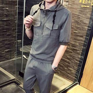 Set: Hooded Short-sleeve T-shirt + Sweatpants